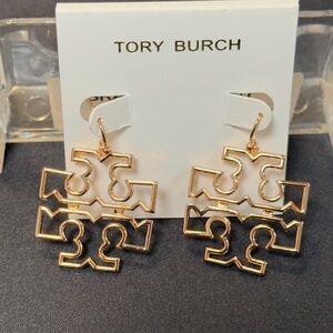 Authentic Tory Burch Britten Drop Earrings – Rose Gold